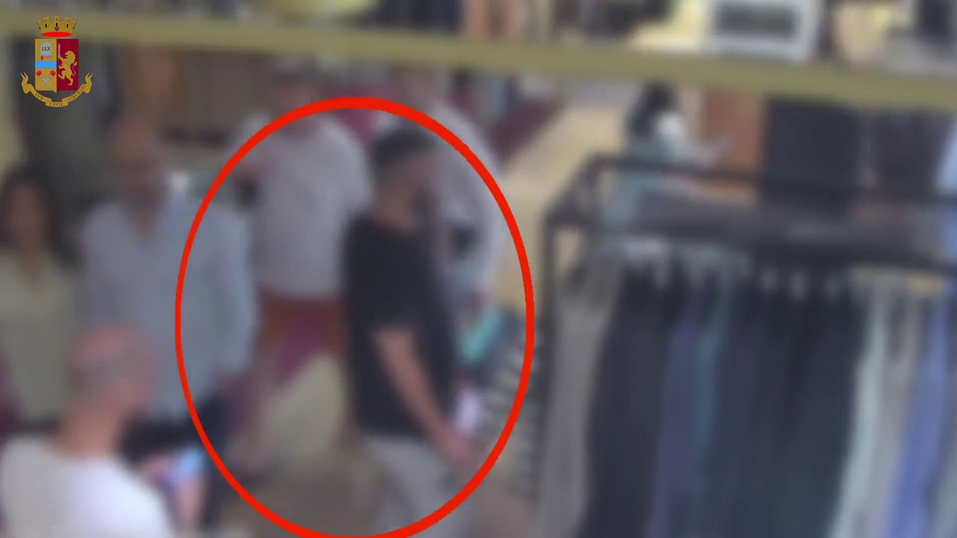 Video Rapinano orologio da 500 mila euro, tre arresti a MIlano