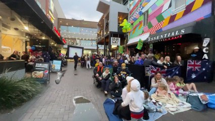 Wollongong fans watch the Australia v France quarter final | August 12, 2023 | Illawarra Mercury