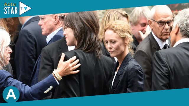 PHOTOS Charlotte Gainsbourg jalouse de Vanessa Paradis Un vieux souvenir totalement effacé