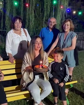 Αγγελική Δαλιάνη: Γιόρτασε τα 44α γενέθλιά της αλλά ο γιος της ήταν αυτός που έκλεψε τις εντυπώσεις
