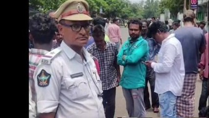 విశాఖ జిల్లా: బస్సు ఢీకొని వ్యక్తి దుర్మరణం