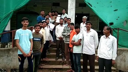 लुपड़ी विद्यालय के हाल: दो कमरों में दो सौ विद्यार्थी