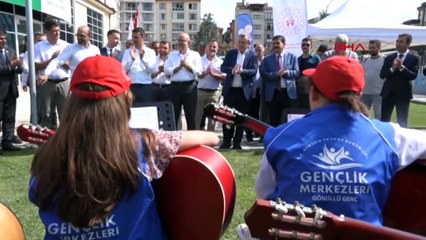 Bakan Bak: Dünyanın belki de en büyük sivil toplum kuruluşuyuz