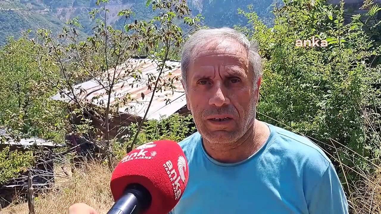 Artvin'in Üç Köyünde Vatandaş, Altın Madeni Çalışmalarına Tepkili: "Tozu Toprağı Biz Çekeceğiz, Sen Adamın Zenginliğine Zenginlik Katacaksın"