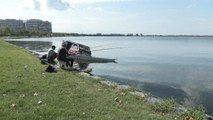 Küçükçekmece Gölü'nde Balık Tutma Uyarılarına Rağmen İnsanlar Görüntülendi