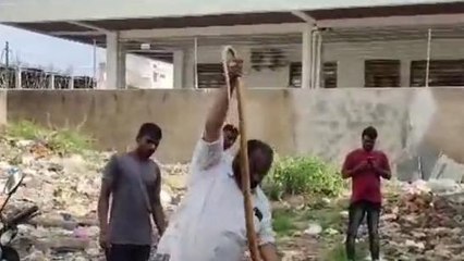 నిర్మల్: వామ్మో.. పది అడుగుల పాము