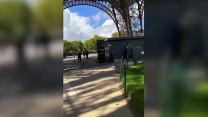 Evacuada la Torre Eiffel por una amenaza de bomba