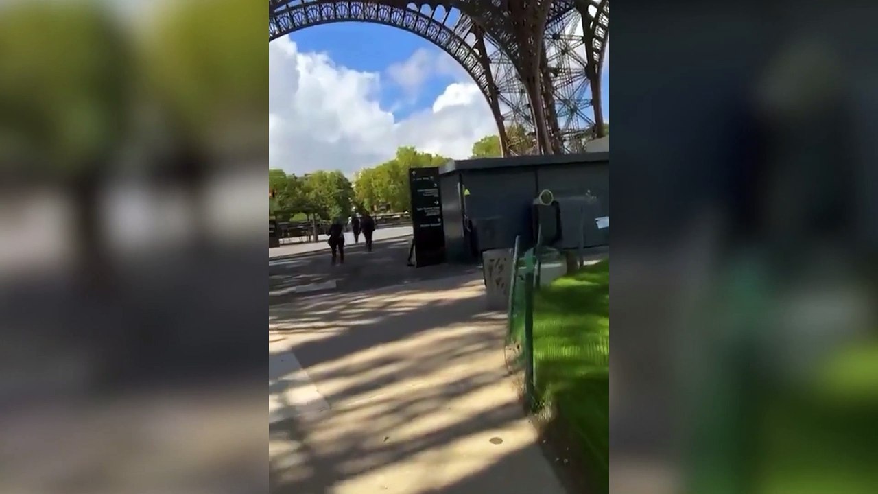 Evacuada la Torre Eiffel por una amenaza de bomba
