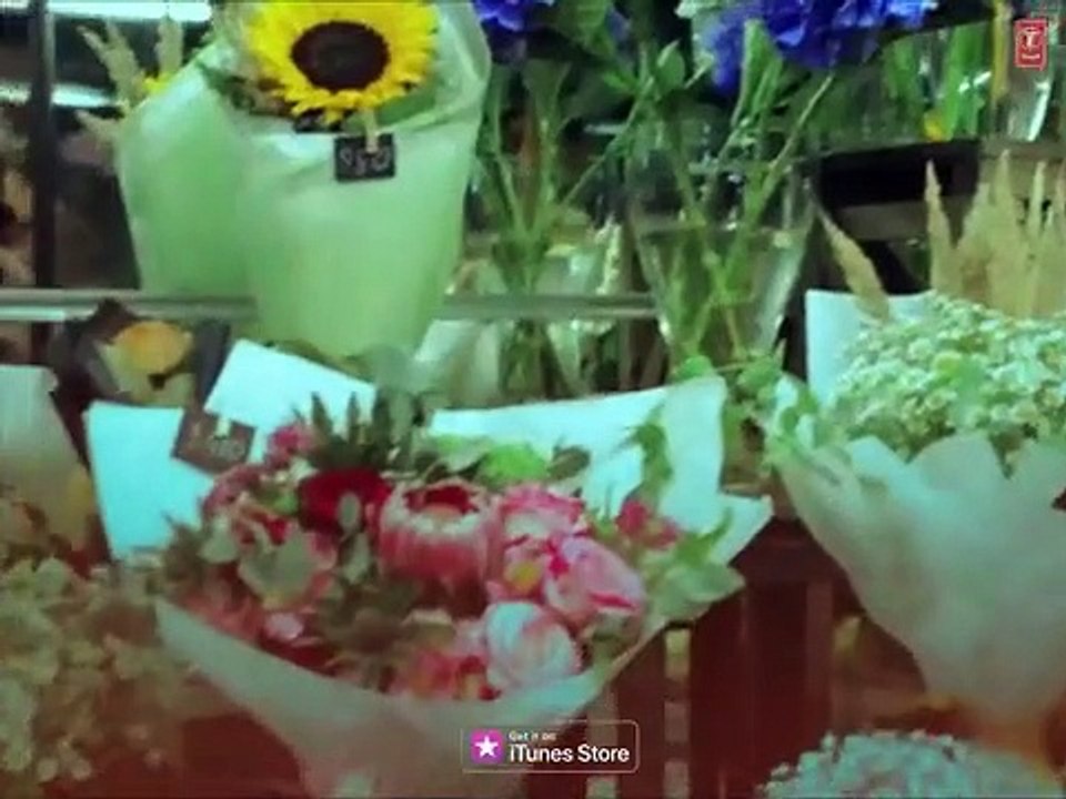 RETRO LOVEE (Official Video) _ Inder Dosanjh X Kelly _ New Punjabi Song 2023 _ Latest Punjabi Songs(360P)