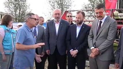 Événement « Battage » à Tavşanlı İsaköy