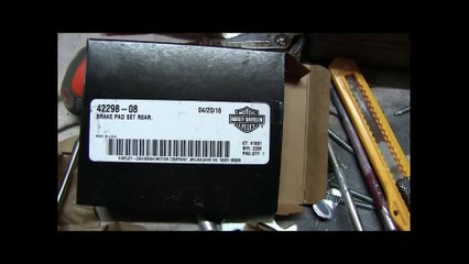 Changer freins Harley Davidson avant et arrière