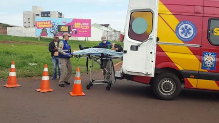 Mulher fica ferida em acidente de trânsito no Santa Cruz