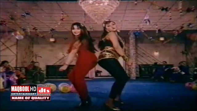 reema+nargis-aaya chori chori mera dil jani