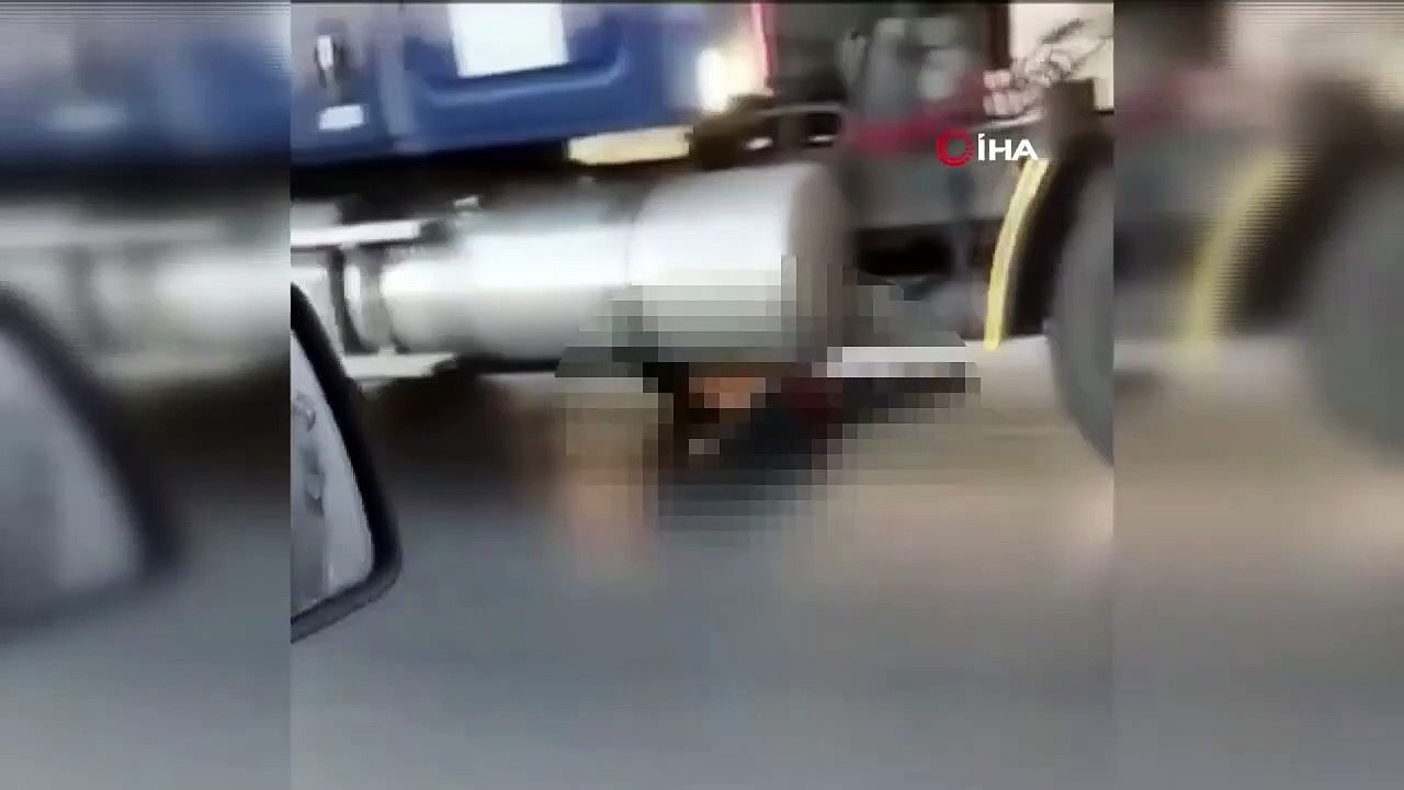 Le voleur, qui voulait dévaliser un camion au Mexique, a été traîné sur des kilomètres en étant sous le véhicule.