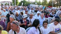 LE VICE-PRÉSIDENT YILMAZ NOUS DISONS 'STOP' À CEUX QUI VEULENT RAYER LES ORIGINES ETHNIQUES D'UNE FAÇON