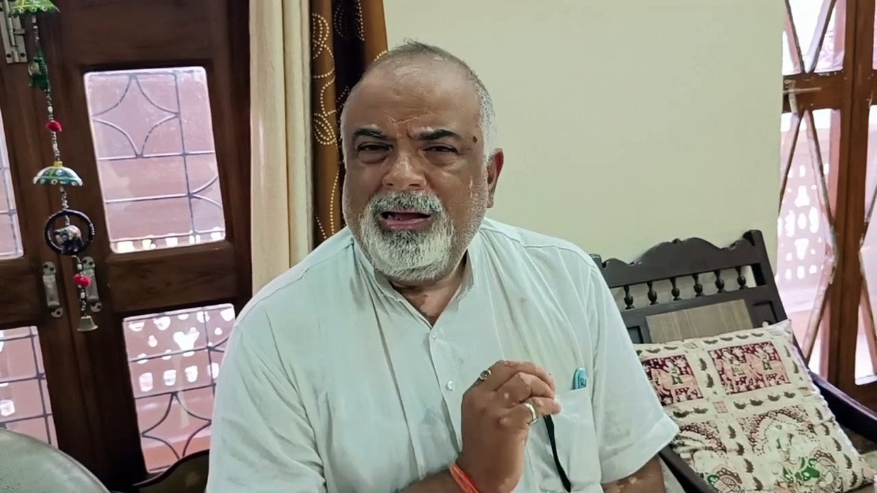 Dr. Shiv Dulare Mishra reached village to village to fulfill the dream