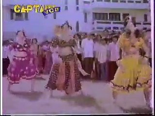 Ghar apna bangaal /Pushpa Pagdhare, Uttara Kelkar, Vani Jayaram/Khaoon Ka badla Khoon 1978