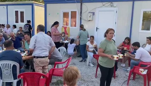 Pir Sultan Abdal Kültür Derneği Malatya Şubesi Aşure Lokması Etkinliği