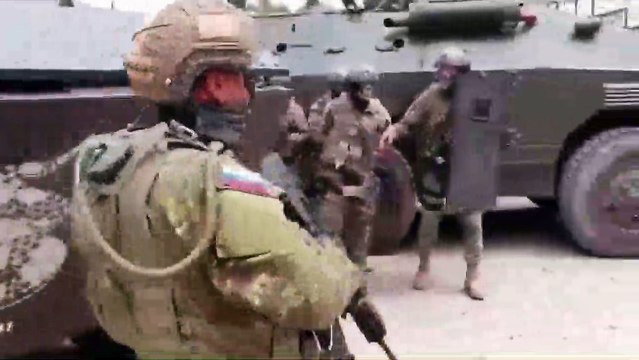 Ekvador'da cezaevinde tutulan Fito lakaplı çete lideri, 4 bin polis ve askerle nakledildi