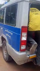 ब्रेक फेल होने से कालीघाट में पलटी ऑटो, दो महिलाओं की हालत गंभीर