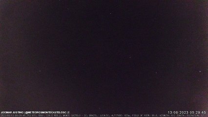 Câmara flagra meteoros de cometa Swift-Tuttle em SC
