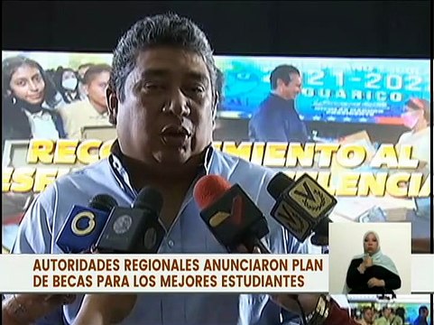 Más de 200 bachilleres con alto promedio recibieron sus tablet Canaima en el estado Guárico