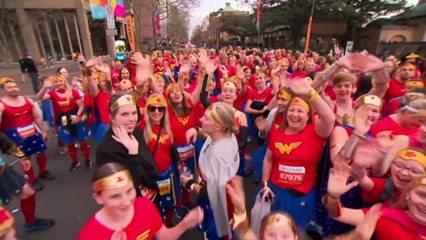 80-thousand joggers and walkers take part in the annual city2surf