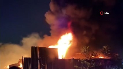 Sarıyer'de Geri Dönüşüm Tesisi Yangını