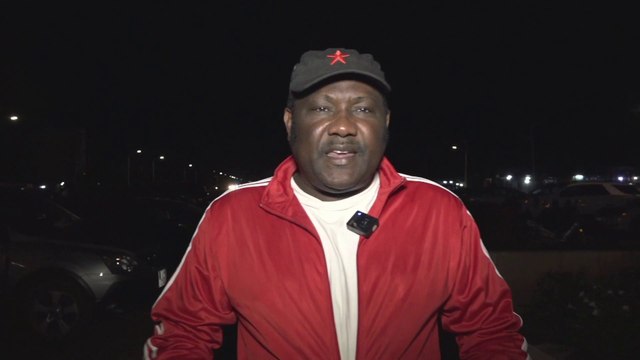 ناشطون مؤيدون للمجلس العسكري في #النيجر يحرسون الأحياء السكنية تحسبا لاختراق أمني #العربية