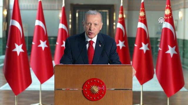 Cumhurbaşkanı Erdoğan: Vatandaşımızın hayat seviyesini eskisinin üzerine çıkarmak boynumuzun borcu