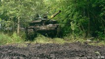 Ukrainians fighting war with Soviet-era tanks