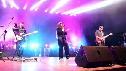Sara James na scenie w usteckim porcie