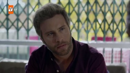 344. Huerfanas (Kirgin Cicekler), en español