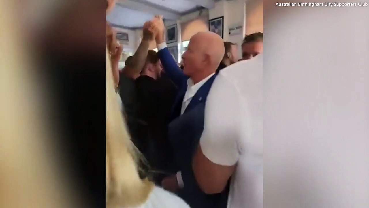 NFL legend Tom Brady meets Birmingham City fans in local pub before match