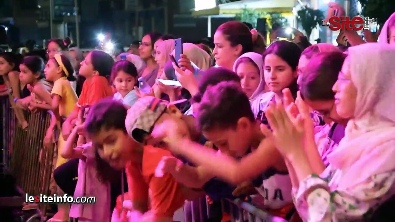 ولد الحوات_ المراكشيين كبرت معهم وتفاعلو معايا والستاتي أستاذ ديالنا وفنان كبير وتاج فوق رؤوسنا