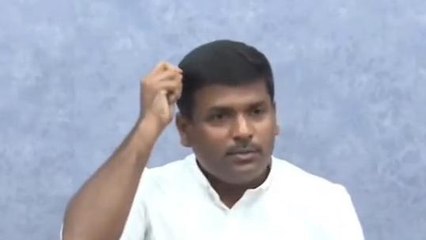 విశాఖ జిల్లా: పవన్ కు వెంట్రుక చూపించిన అమర్నాథ్