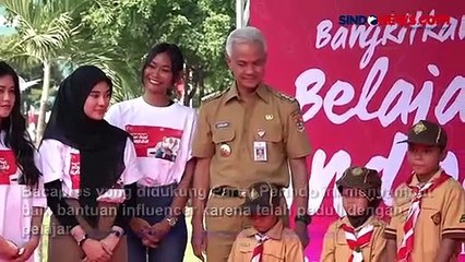 Masuk Rekor Muri, Ganjar Bersama Sejumlah Influencer Bagian Ribuan Paket Alat Tulis