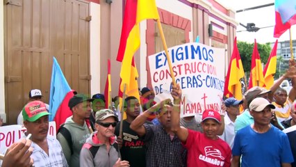 Colectivo de organizaciones populares ocupan oficinas de la gobernación prov. Duarte