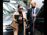 Meghan Markle avvistata mentre indossava una toppa benessere da £ 315 con cappotto invernale e sciar