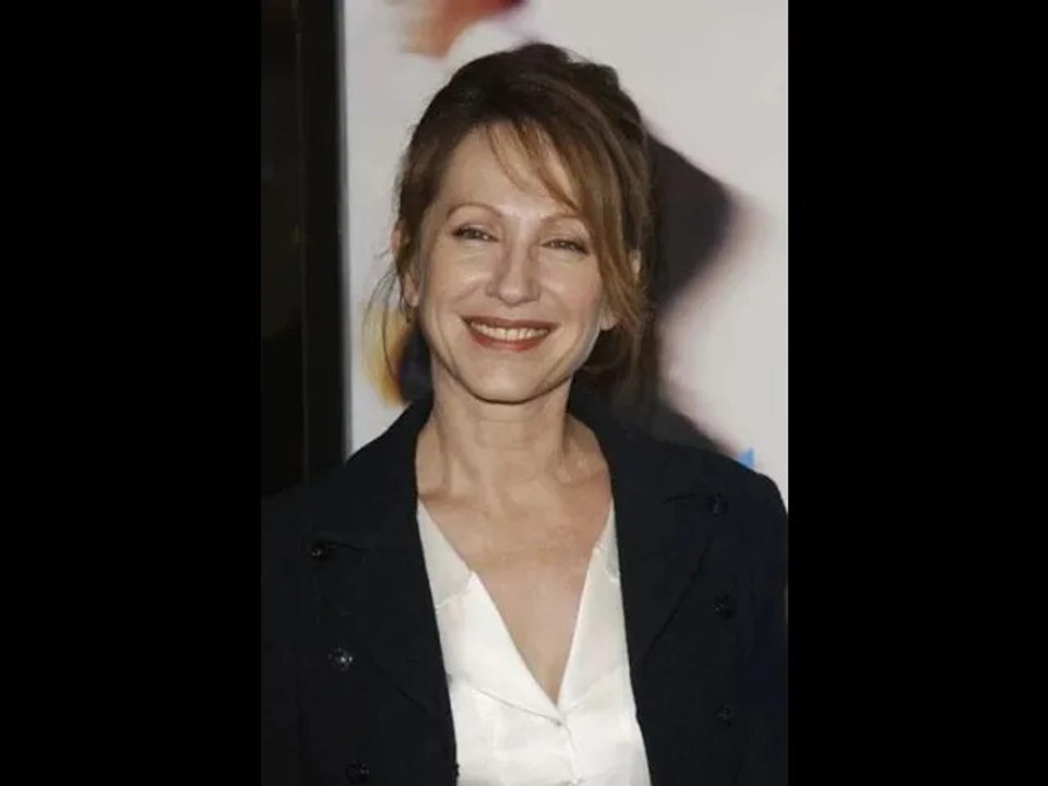 “Je suis moche” : Nathalie Baye réagit à une vidéo archive d’elle d’il y a 50 ans