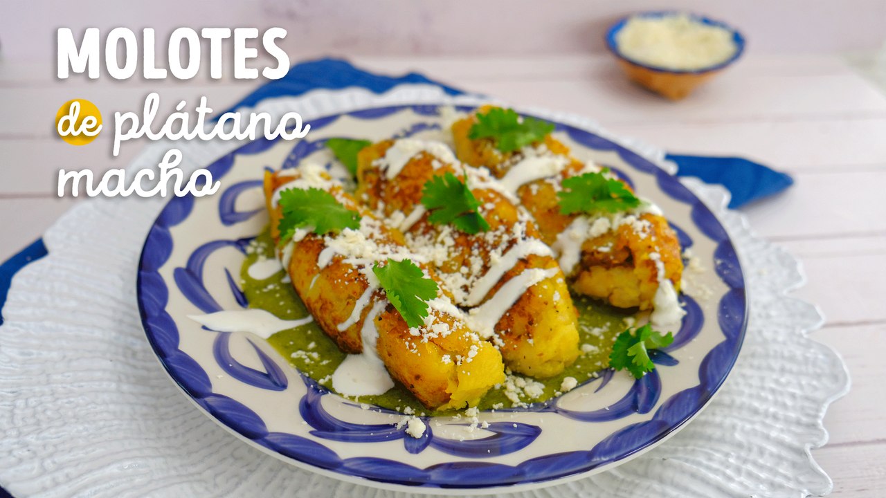 Aprende cómo hacer deliciosos molotes de plátano macho con fácil receta