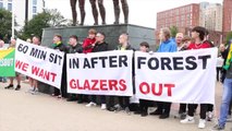 Manchester United fans protest against the Glazers