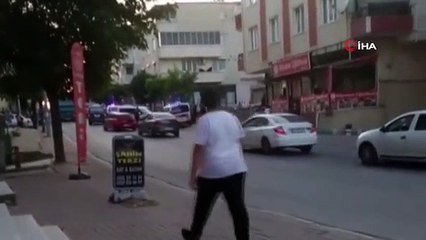 Gebze'de park halindeki otomobillere silahlı saldırı