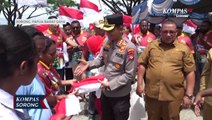 Alumni Pendidikan Yogyakarta di Sorong Semarak Bagi Bendera Jelang Hut Kemerdekaan