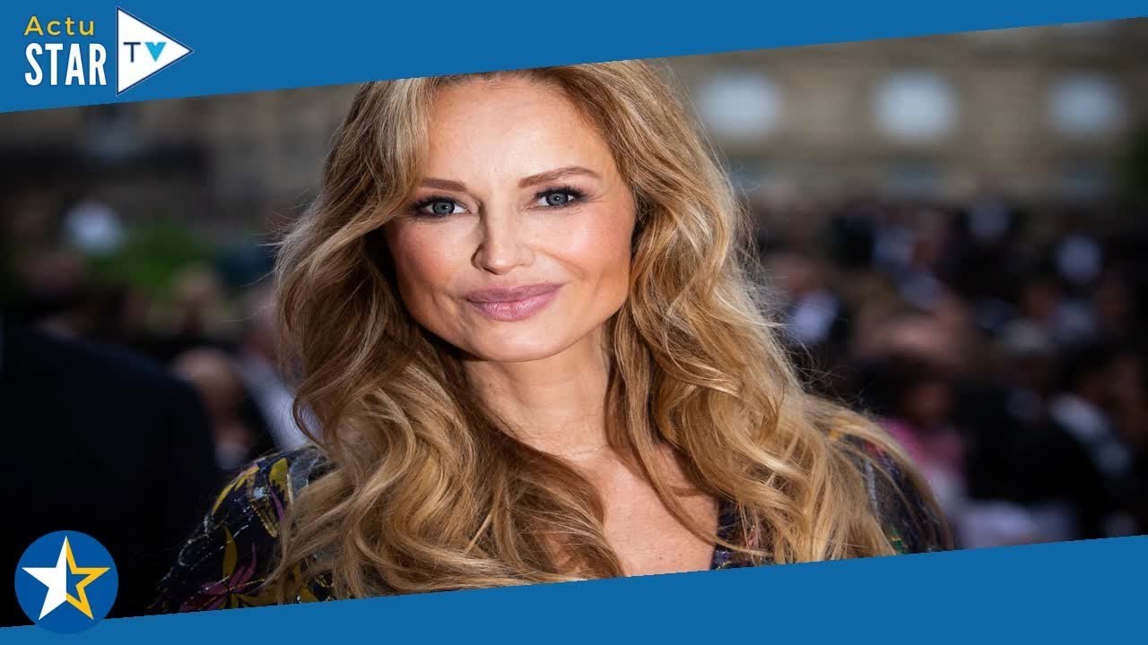 Adriana Karembeu taclée après avoir embrassé un inconnu dans la rue  “C’est inadmissible”