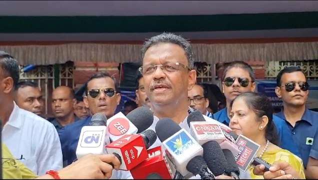 'ইন্ডিয়া' জোটকে ভয় পাচ্ছেন মোদী: ফিরহাদ হাকিম | Oneindia Bengali