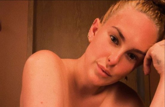 Rumer Willis has stripped off for a nude photo to celebrate her jiggly postpartum body