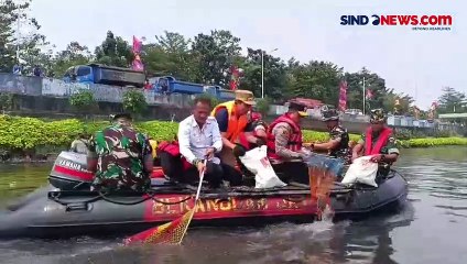 HUT RI ke-78, Kodam Jayakarta dan Polda Metro Jaya Bersih-Bersih Sungai