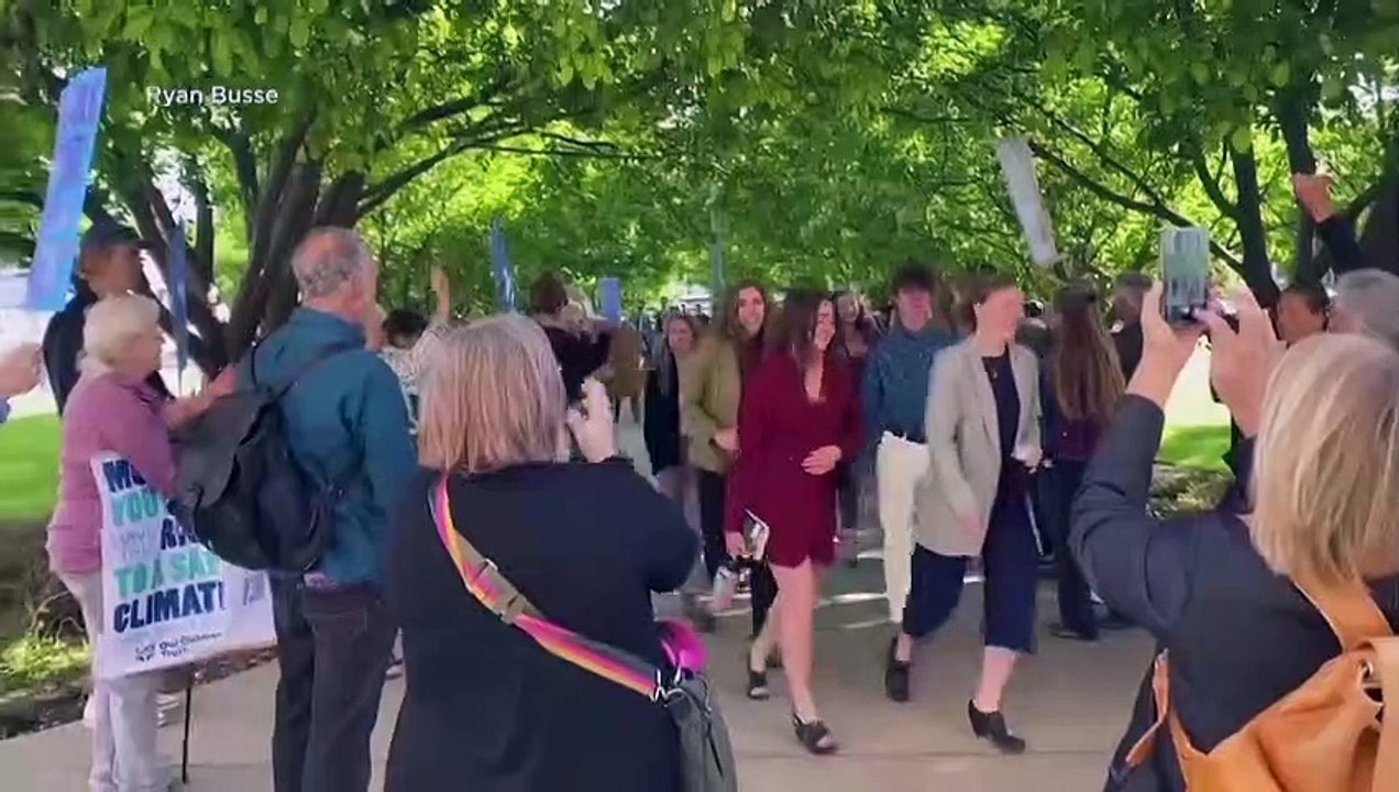 Historischer Erfolg für junge US-Kläger in Prozess wegen Klimaschäden