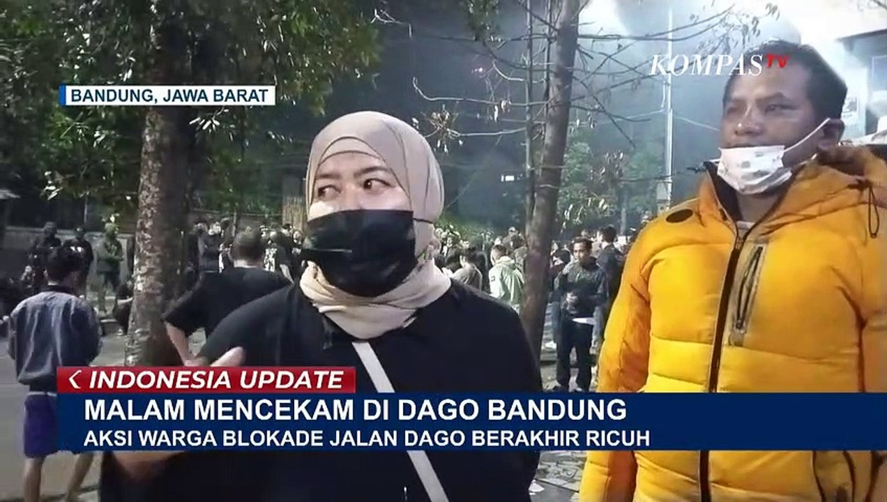 Warga Dago Elos Blokade Jalan Dago Bandung Berujung Bentrok dengan Polisi, Begini Kronologinya!